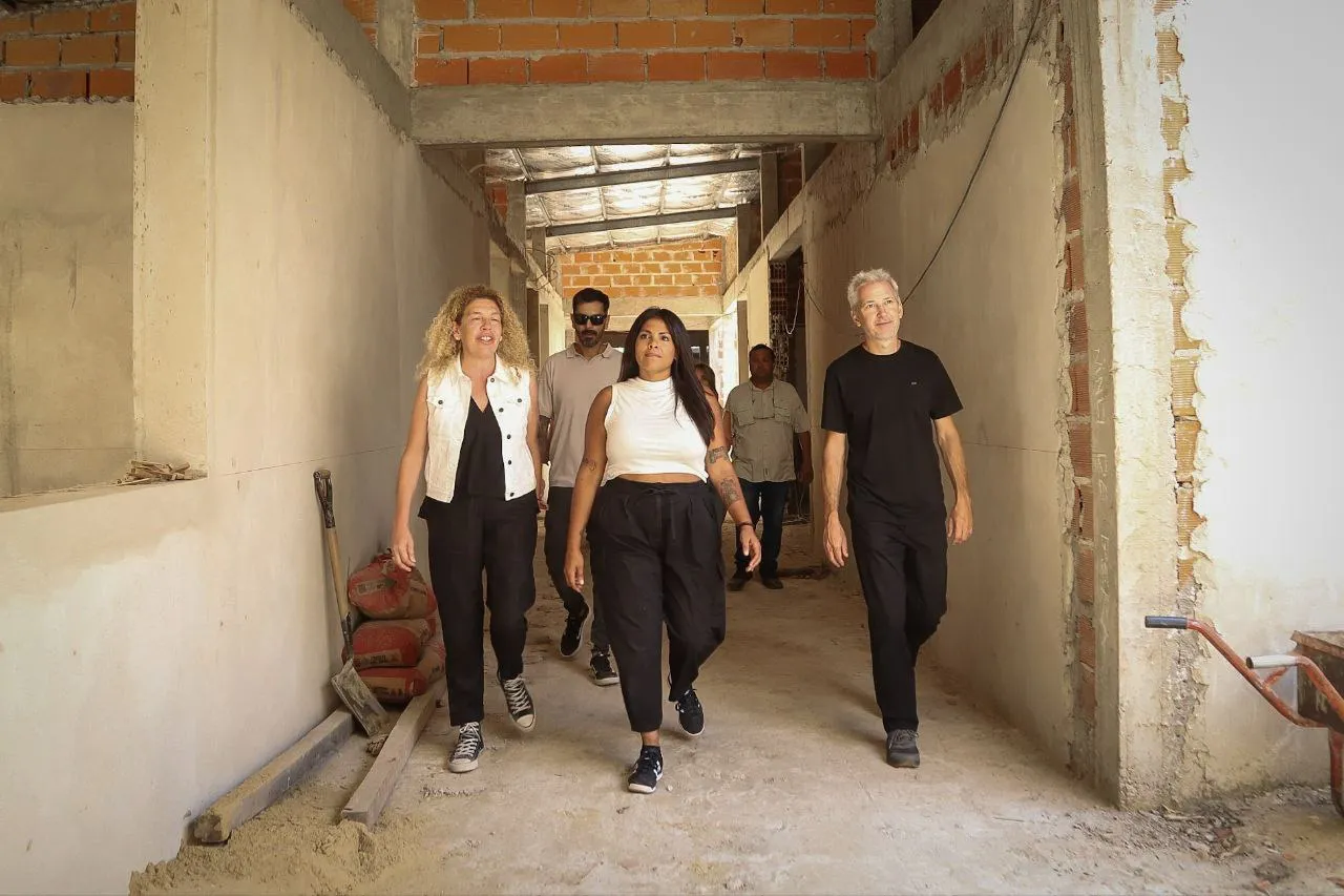 AVANZAN LOS TRABAJOS DE CONSTRUCCIÓN DEL NUEVO EDIFICIO DE LA ESCUELA SECUNDARIA Nº 8 DE DON BOSCO 1