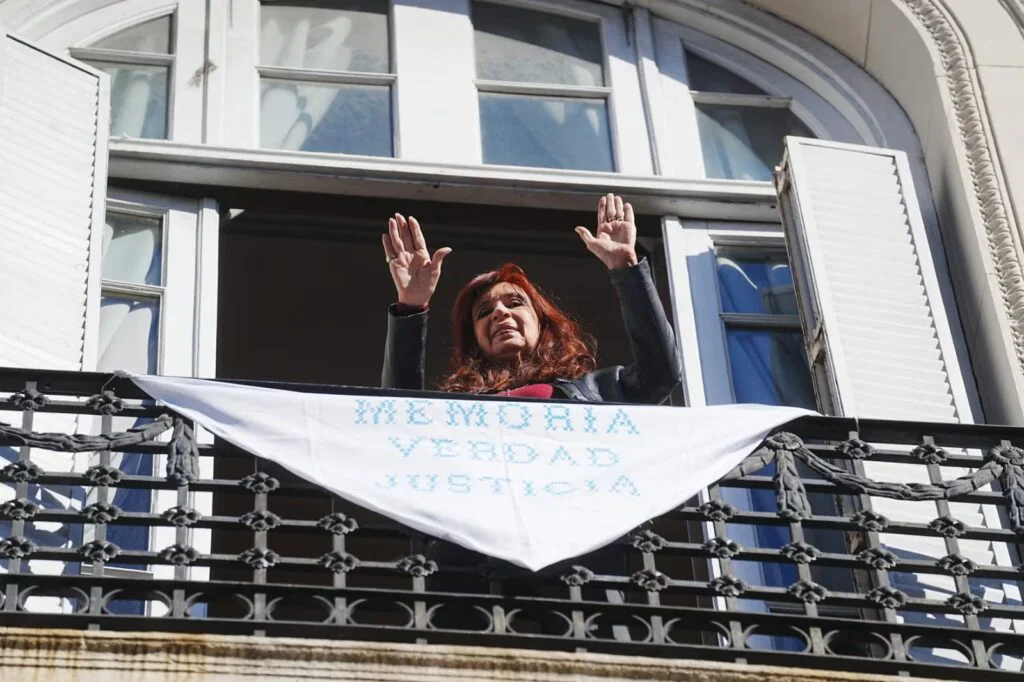 Cristina-despidio-a-Taty-Almeida-1024x682